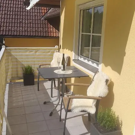 Glanz Und Gloria Velden! Woerthersee In 5 Min Zu Fuss Erreichbar! Apartment *