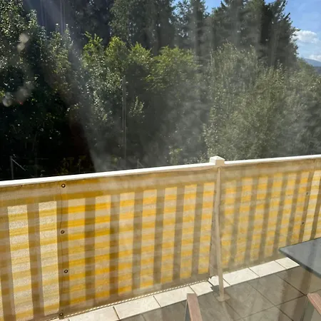 Glanz Und Gloria Velden! Woerthersee In 5 Min Zu Fuss Erreichbar! Apartmán *