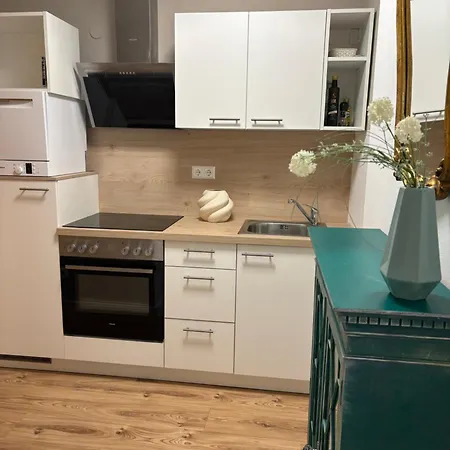 Apartmán Glanz Und Gloria Velden! Woerthersee In 5 Min Zu Fuss Erreichbar! *